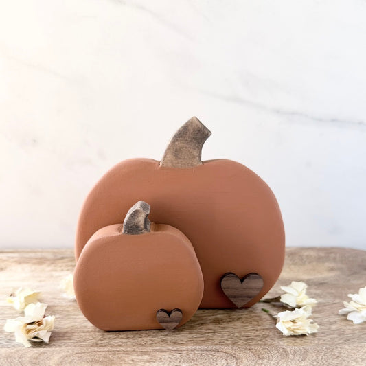 Mini Wood Pumpkin with Heart Accent